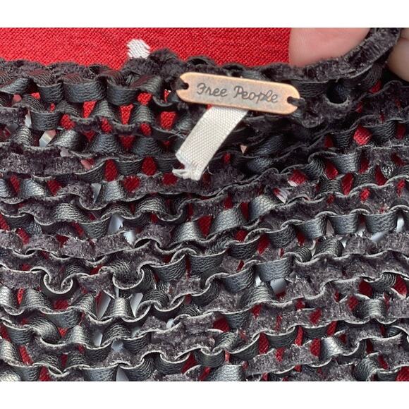 Free People Billie Black Vegan Leather Crocheted Tunic Minidress Deep Vee Sz S - Picture 8 of 10